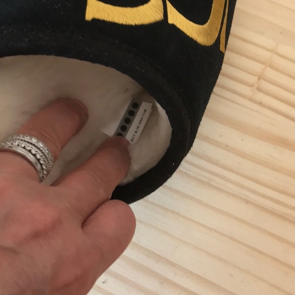 ugg slippers nwt - Picture 9 of 10